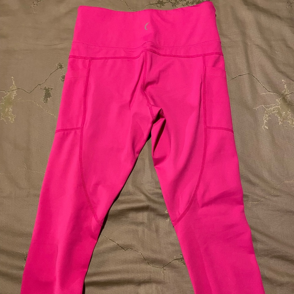 ZYIA Crop Leggings with pockets